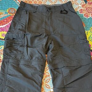 Cabela's Charcoal Zip-off Cargo Pants Size 32x32